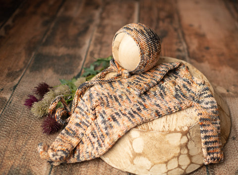Footed Newborn Romper & Bonnet with knitted ties set